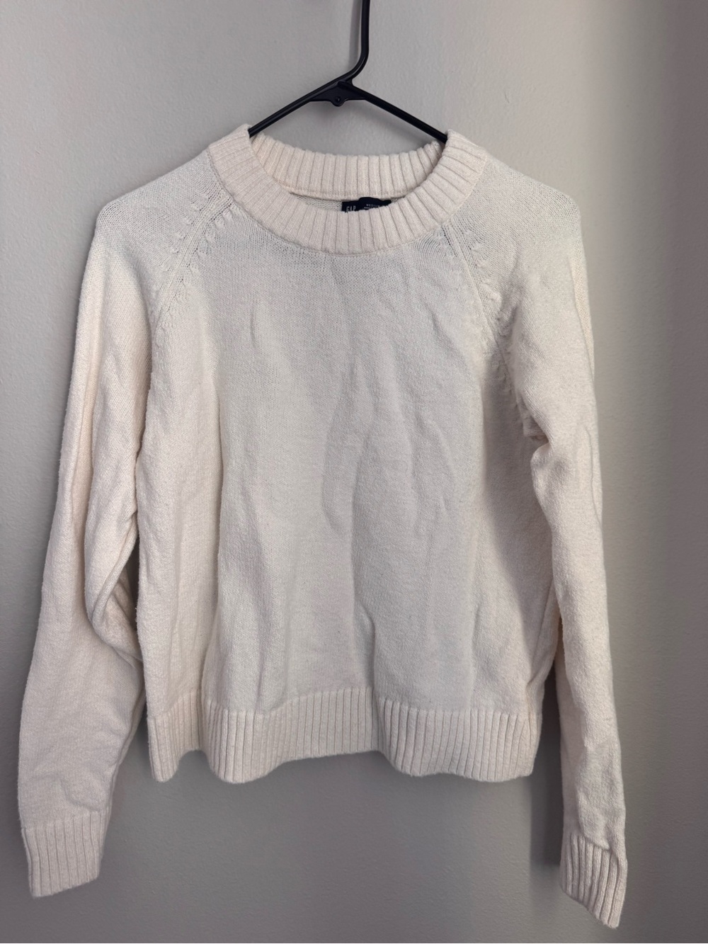 Gap- cream sweater